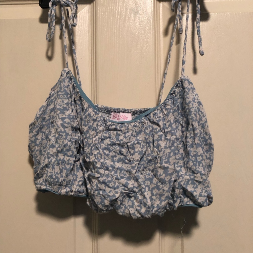 Pink Lily Blue and White Floral Top